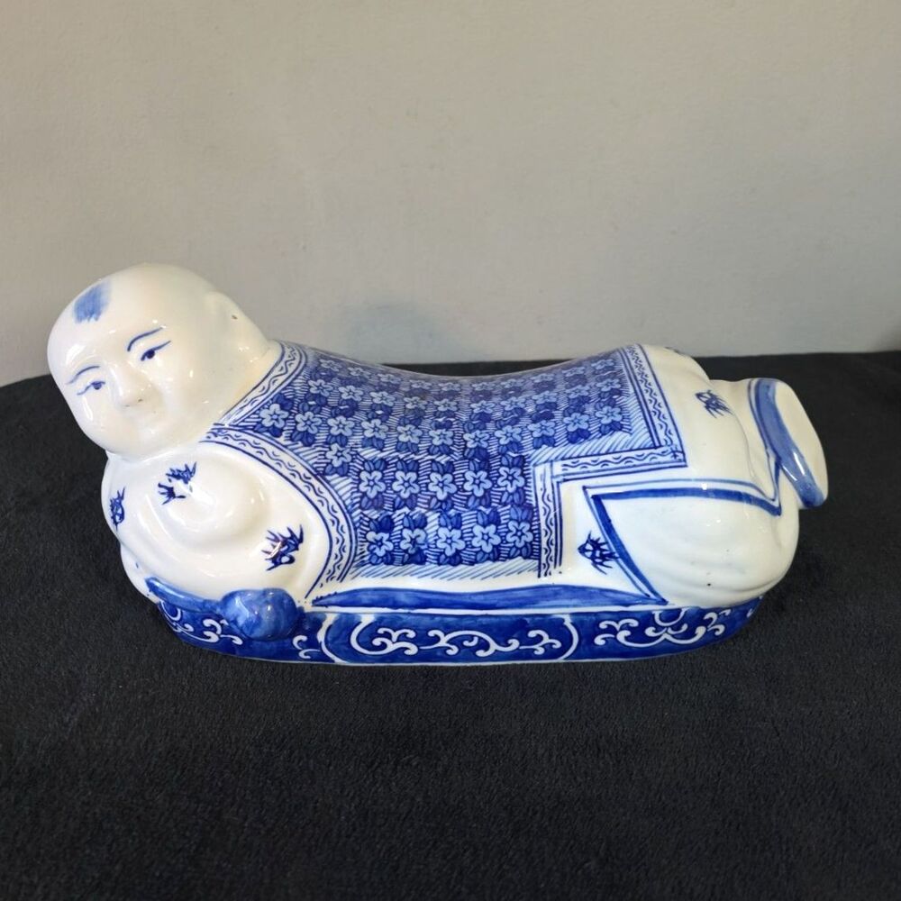Vtg Blue & White Porcelain Chinese Opium Pillow Figural Reclining Boy Headrest